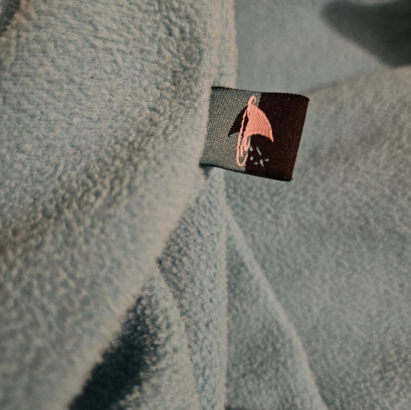 NICK & NORA Retro Shark Onsie Pajamas, Adult- L - Picture 7 of 9